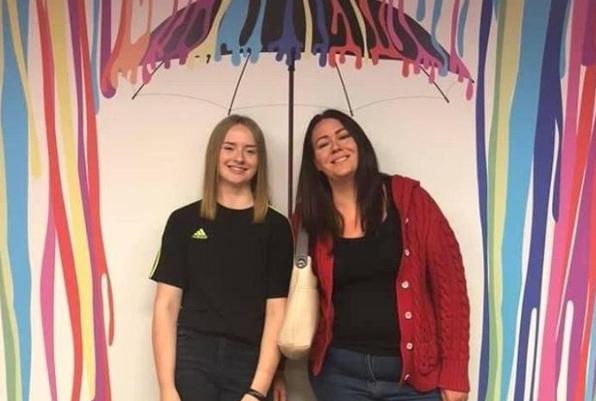 A mother duaghter duo Lucy and Grace Young used the spare time they had during lockdown to set up their business Winniepigs Wax. They sell wax melts in a rage of scents. 
You can find out more on their website here: https://www.winnipigswax.com/