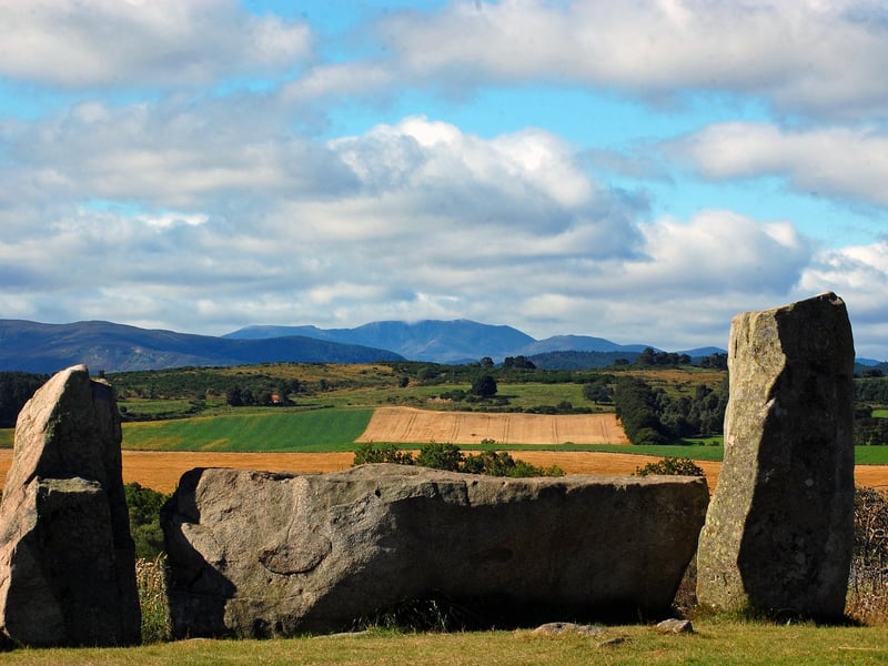 Less visited or even known than the above so here you really are likely to take in its mystery and the panoramic view of bucolic Aberdeenshire and distant Lochnagar without distraction. An easily imaginable circle from 2,500BC: a long time then!