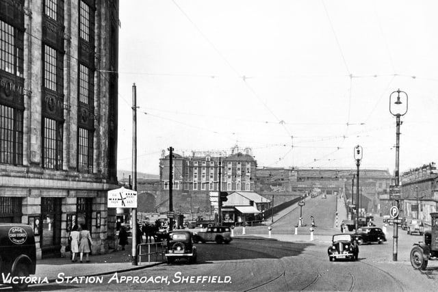 The approach to Sheffield Victoria Railway Station