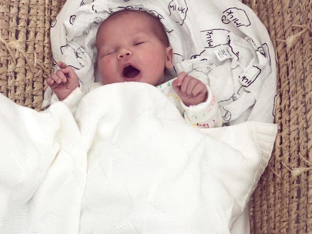 Avan Joan Foster was born on May 9.