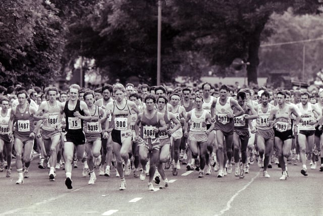 The runners set off in the 1990 Sheffield Marathon