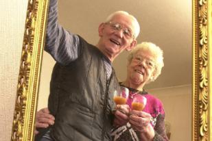 60 years of marriage between Winnie and Bill Priestly. A couple from Sprotbrough. 2001.