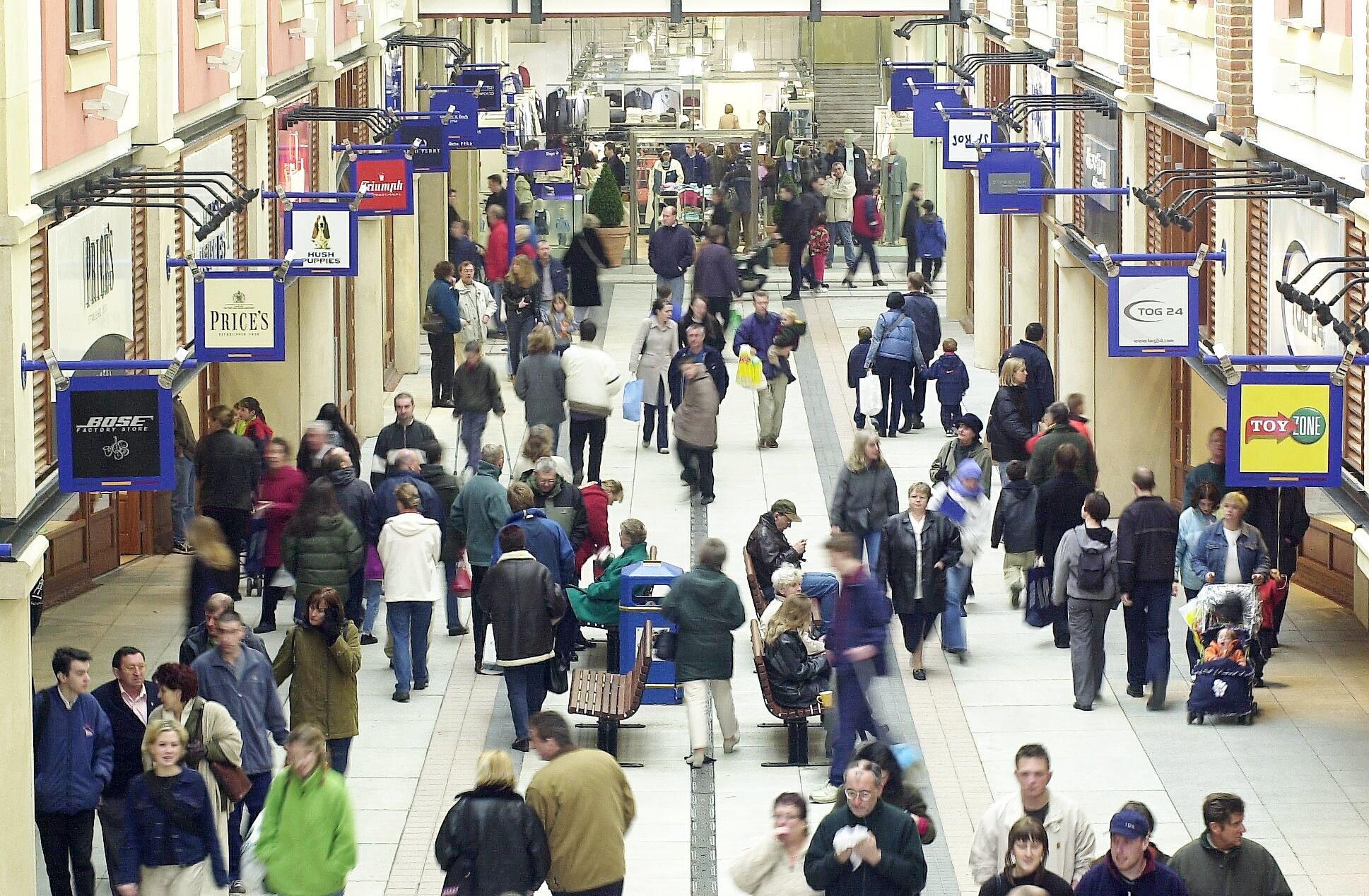 Crowds wander through Gunwharf Quays during the official opening on February 28, 2001. Picture: Luke MacGregor 011979-3_Gunwharf