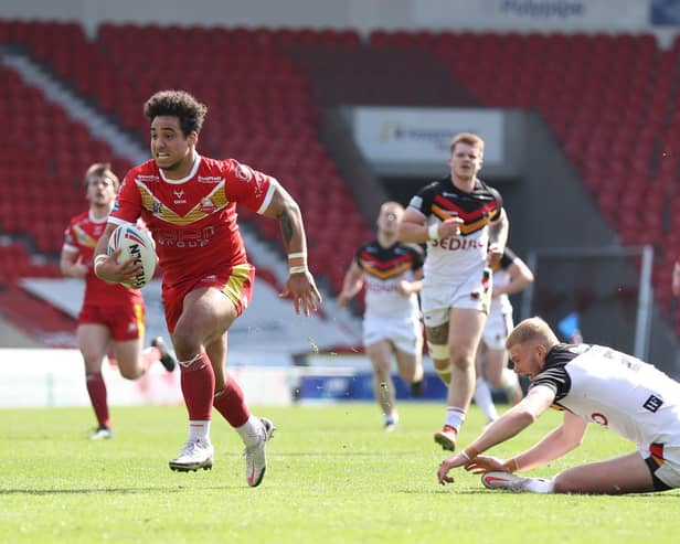 Izaac Farrell was in fine form with the boot on Sunday (photo by George Wood/Getty Images).