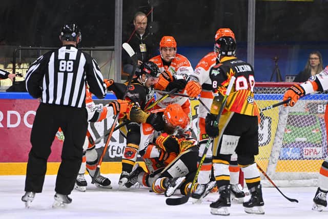 Scrum down for the Steelers at Nottingham Picture: Dean Woolley