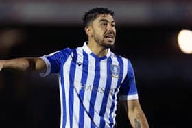 Former Sheffield Wednesday midfielder Massimo Luongo has joined Middlesbrough.