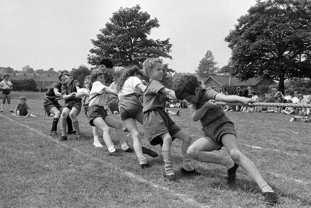School sports day in 1970 - look at their concentrating faces!