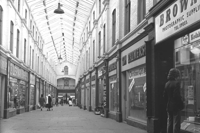 Palmers Arcade in November 1970. Browns photographic supplies are among the shops in the picture. Does this bring back happy memories?