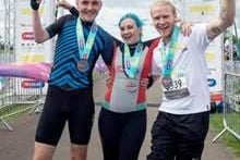 Sheffield athlete Matt Hamilton has completed the Superhero Tri Series with Paralympic champion Jonnie Peacock. The Superhero Tri series,  the UK’s only disabled athletic series, saw Matt cycle and Jonnie run his first 1km race as part of Team npower.