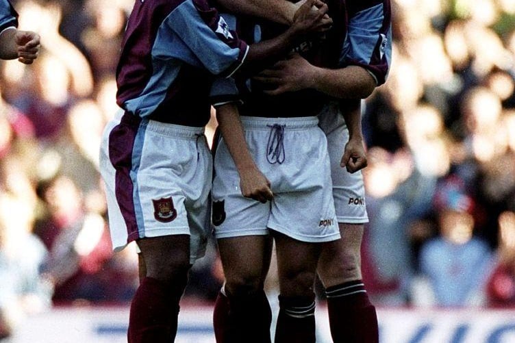 1998 - Berkovic reacted angrily to a tackle from Hartson in training by punching the Scottish striker in the gut. Hartson responded by kicking the Israeli in the head, something which he has expressed deep regret about ever since.
