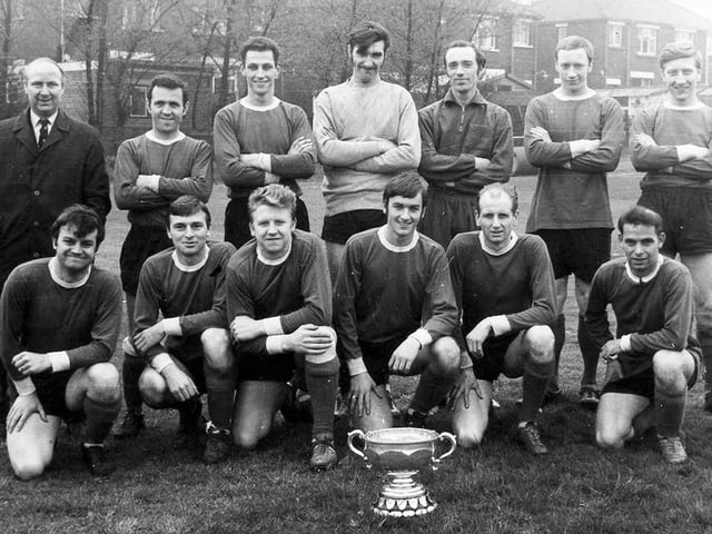 Tinsley Wire FC won "Arthur Lee's Cup" in 1970.