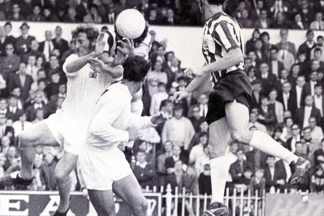 Alan Woodward and Billy Dearden in action against Bristol City in September 1970.