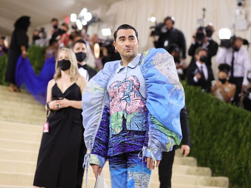 Schitt’s Creek star Dan Levy hit the runway in an outfit from a collaboration of Loewe’s Jonathan Anderson and Cartier.