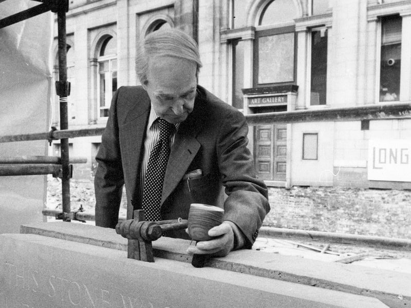 The son of a coal miner, Moore was born in Castleford and studied at the Leeds School of Art. He is world-famous for his monumental bronze sculptures, which are located in public spaces across the globe. The Henry Moore Institute in Leeds city centre remains a premier destination for sculpture research