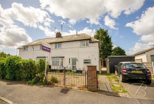 Viewed 2425 times in last 30 days. This three bedroom house has a dining room with French doors that lead to the garden. Marketed by Buckley Brown, 01623 355797.