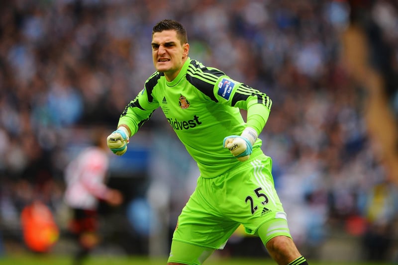 Vito Mannone joined Reading following Sunderland's relegation in 2017. The goalkeeper now plays for French club AS Monaco and was recently linked with a return to the Black Cats.