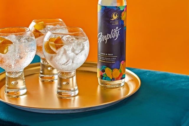 Amplify is a distilled non-alcoholic spirit, ideal for a G&T. It is distilled and made with a host of ingredients such as juniper berries, coriander seeds, Angelica root, lemon peel, lemongrass and ginseng root.