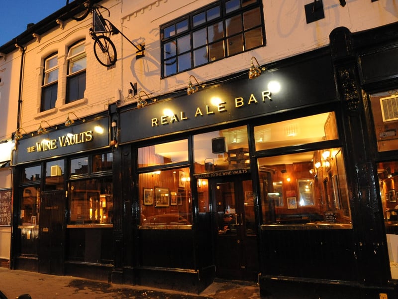 The Wine Vaults - Albert Road, Southsea - May 17