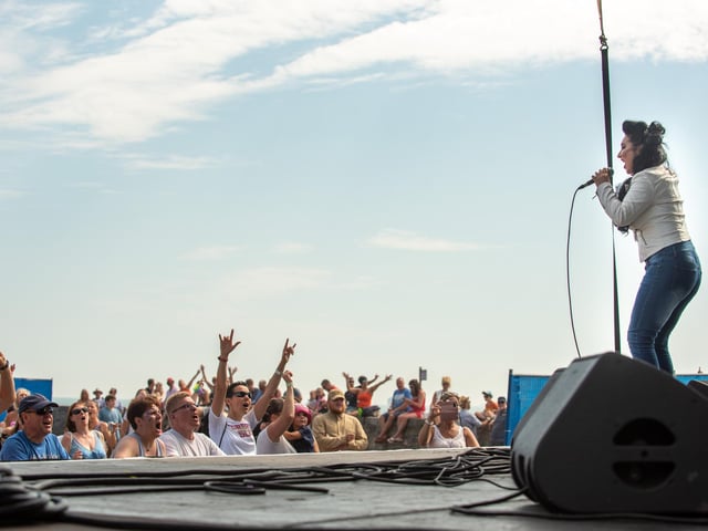 Great Scott 80s on the Seaside Stage. Picture: (250819-014)