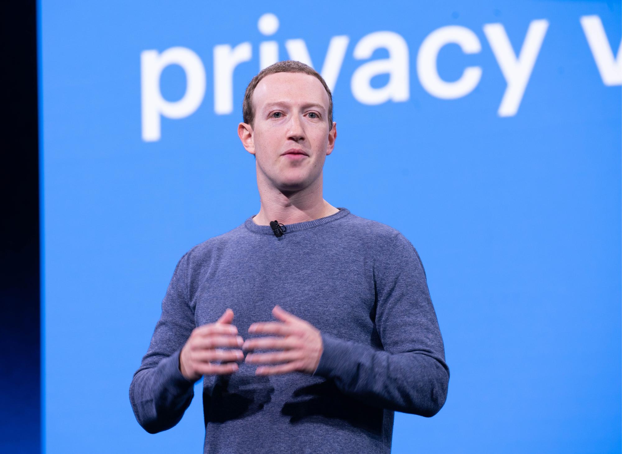Meta AI: Zuckerberg's company has unveiled their Meta AI chatbots