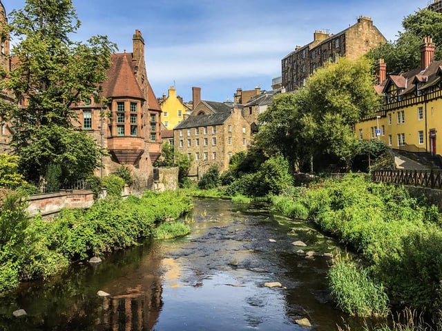 Dean Village is a quirky oasis situated by the Water of Leith, and not far from both Stockbridge and the city’s West End. The pretty village was previously home to various mills and still boasts a variety of millstones and stone plaques decorated with baked bread and pies.