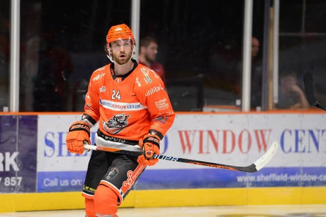 Mark Simpson  playing against Cardiff Devils