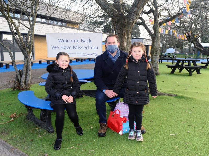 Jonathan Digby with his daughters Sophie and Anna-Lucia.