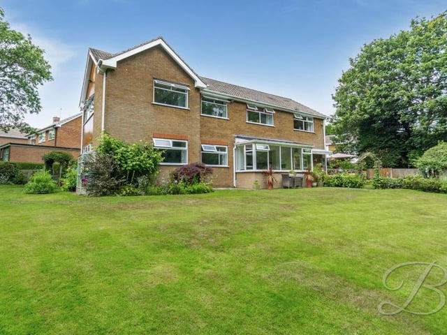 The sheer size and scope of the property can be gauged here. Well worth a viewing, wouldn't you say?