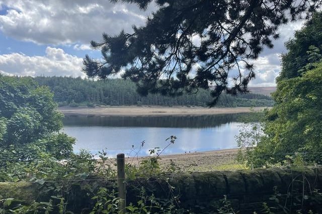Langsett Reservoir Extended Circular is a 7.5 mile loop. Start at Langsett Barn Car Park. Dogs are also able to use this trail but must be kept on lead. Much of the walk is on Yorkshire Water land and consequently is very well signed and maintained. 