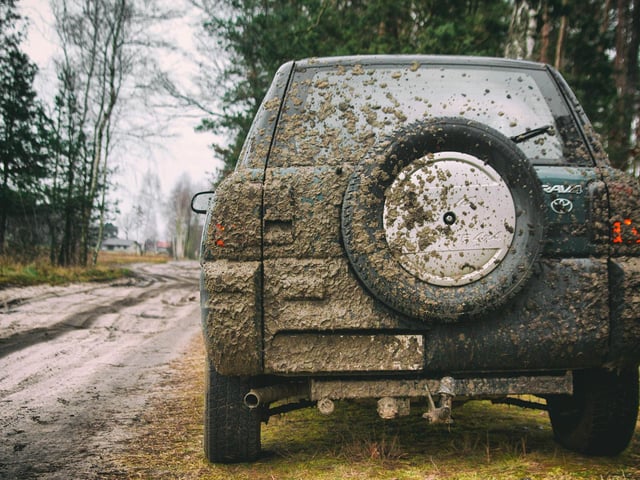At Lockwell Activity Centre they have reopening the 4x4 experiences, where you take on woodland trails, mud, water and  gravity defying side slopes. An hour experience for four drivers is £99.