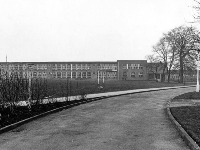 Brook School, on Richmond Road, Sheffield, in February 1975.