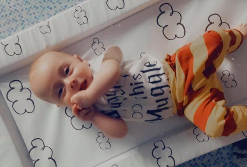 Hannah Morgan, said: "Noah Stanley James Oakes born 30th April 2020, home birth. 
6lbs 5oz, almost 3 weeks early."
