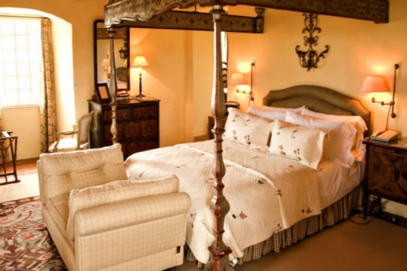 You're guaranteed to get a good night's sleep in the incredible king-sized beds.