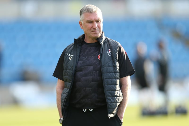 Despite a fairly dismal start to his short-term contract with the Robins, Nigel Pearson managed to land himself a three-year deal. This was celebrated with a 4-1 thrashing at Millwall - their third loss in a row - last weekend.