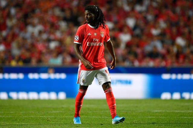 Despite recent reports claiming Nottingham Forest are closing in on a move for Benfica midfielder David Tavares, local media close to the club have claimed they have no interest in signing the Portuguese ace. (BBC Sport)
