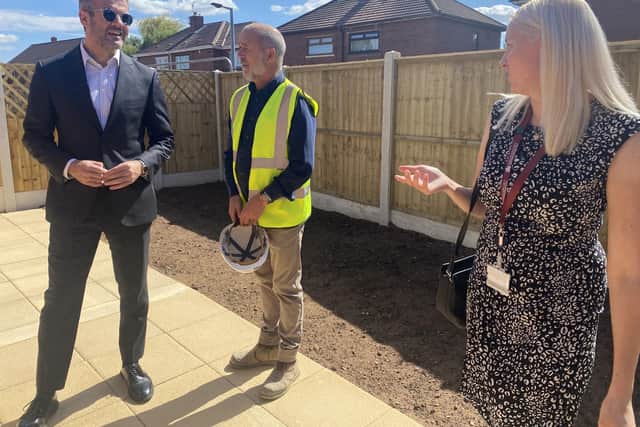 South Yorkshire Mayor Oliver Coppard visiting a retrofitting scheme in Barnsley to make houses greener and warmer - while there he urged the Government to help people facing rocketing energy bills