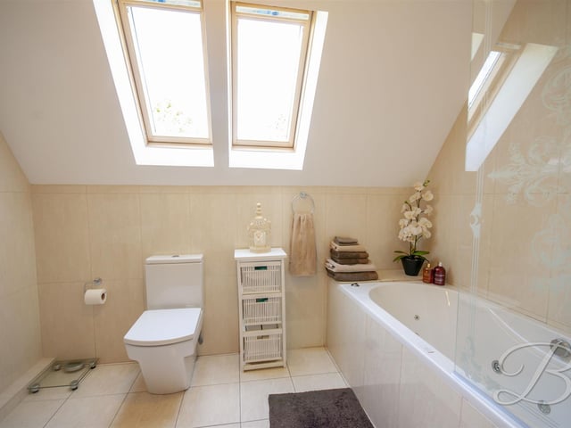 The ensuite to bedroom one