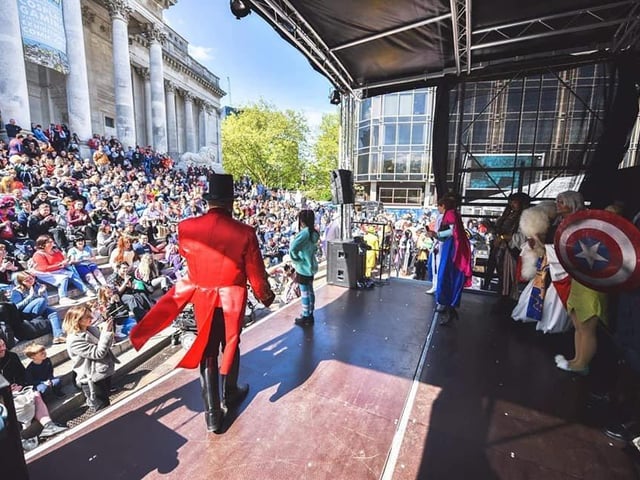 Talk about a throwback, here's a fun-filled stage show of Comic Con taking place at Portsmouth Guildhall. What we'd give for a day of summer fun like this right now!