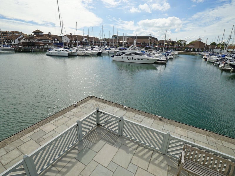 Bryher Island, Port Solent - 4 bed town house - £1.195m