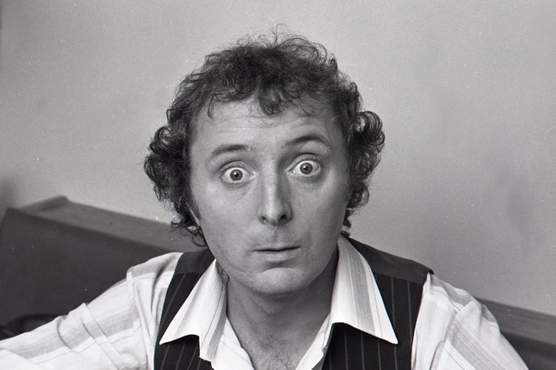 Many of our readers said the best actors to portray Brummies on tv are, well..Brummies. It makes sense. Jasper Carrott, one of Birmingham most famous actors and comedians, played Detective Bob Louis in the 90s show The Detectives. Bob was a Birmingham City supporting-Brummie. 