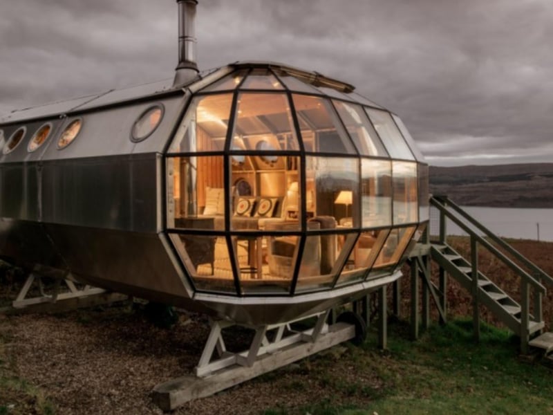 The pod looks even more extraordinary when darkness falls.