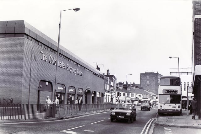Doncaster Collonades Shopping Centre 1984