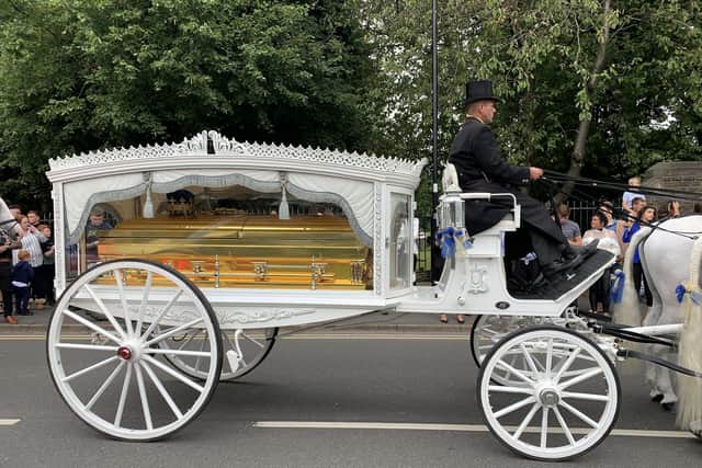 As many as 600 people are estimated to have attended the funeral.
