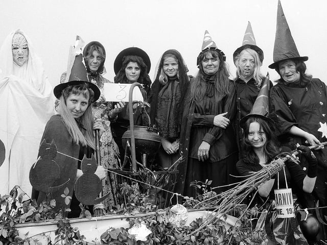 Do you recognise anyone on this bewitching float?