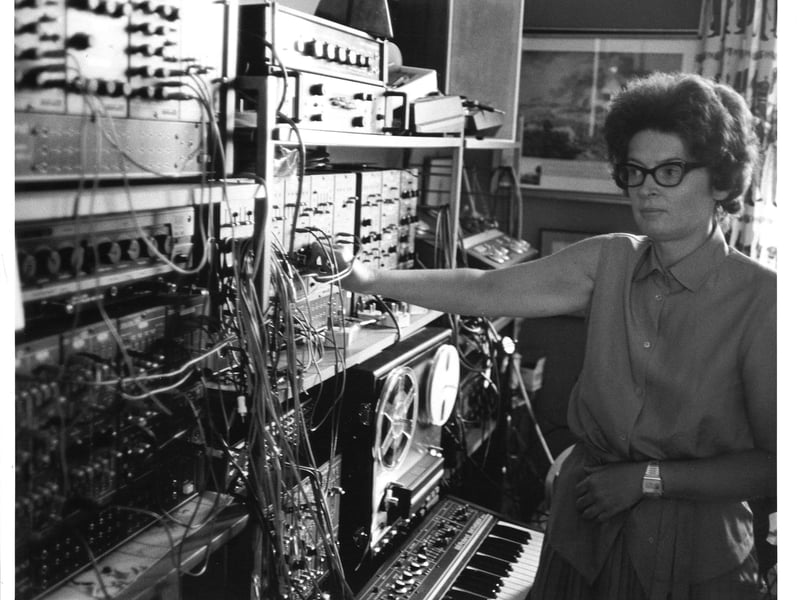 Janet Beat was born in Staffordshire in 1937. Beat graduated from Birmingham University with a Bachelors degree in music. She’s known to have owned the first synth to be made commercially available in the UK
