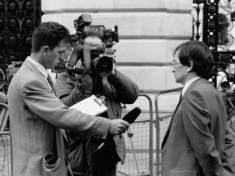 Mansfield Chad editor Jeremy Plews speaks to TV crews at Downing Street.