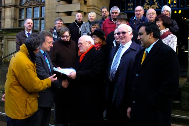 South Yorkshire Federation of Small Businesses hand over a 5,000-signature petition calling for an inquiry into whether Sheffield City Airport could be reopened