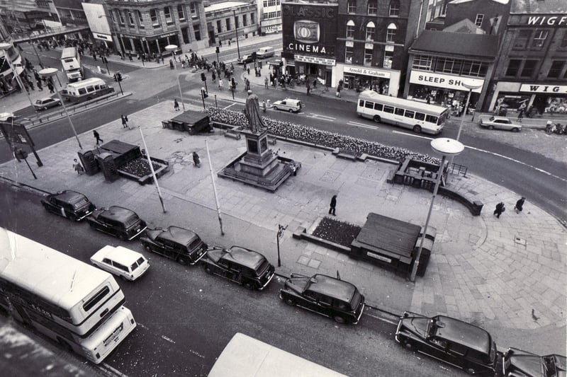Fitzalan Square  from above in 1978 - on the right you can just see Wigfall's TV and electrical shop