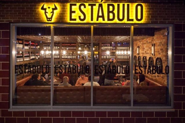 Situated in the heart of Leeds City Centre, Estabulo Rodizio Bar & Grill celebrates traditional cooking methods. Customers can enjoy flamed cooked skewers of prime cuts of meats as well as unlimited sides, a gourmet salad bar and Brazilian hot buffet.