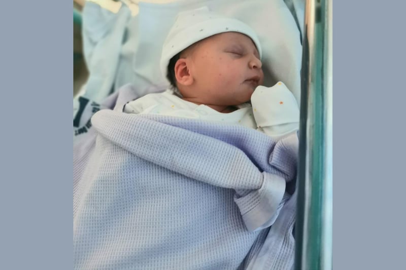 Kirsty Loach said: Lucie Jane Lamb, born February 9 weighing 7lb 1oz.